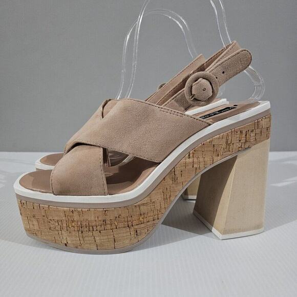 NEW Vince Camuto Celosia Platform Womens 8.5 Beige Suede Slingback Sandal Heel - Picture 13 of 13